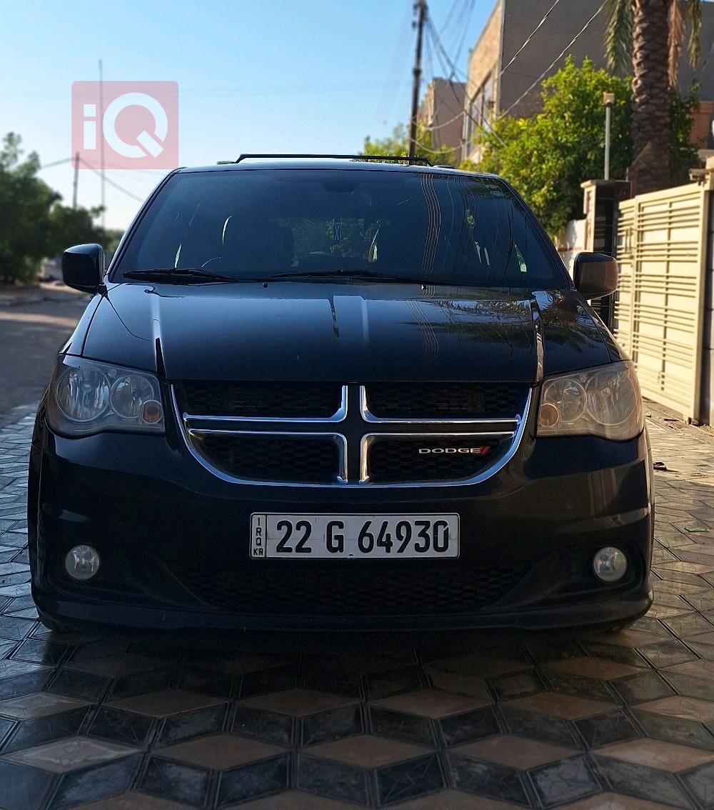 دودج جراند كارافان